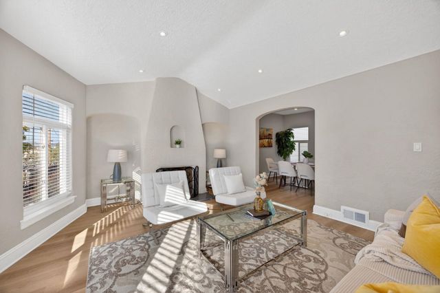 1758 27th Avenue, San Francisco, CA 94122