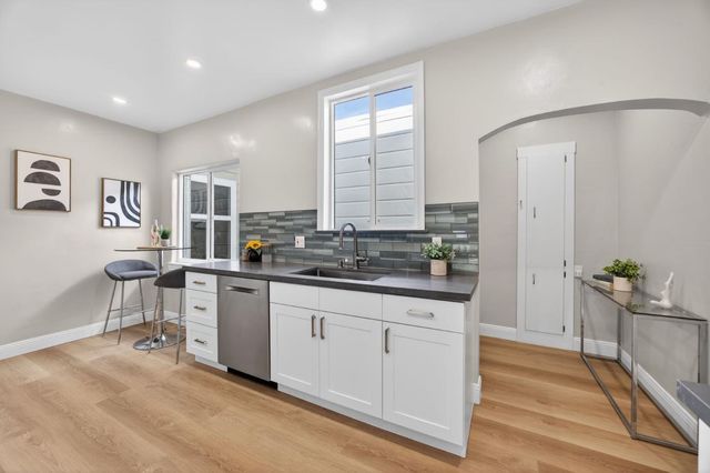 1758 27th Avenue, San Francisco, CA 94122