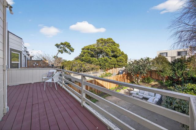 1758 27th Avenue, San Francisco, CA 94122