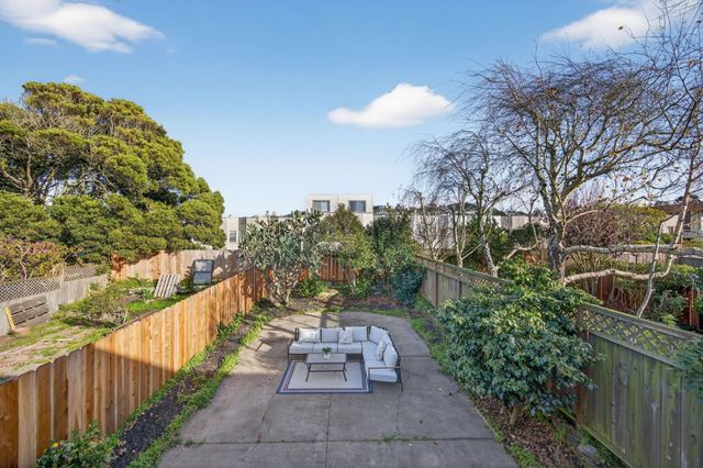 1758 27th Avenue, San Francisco, CA 94122