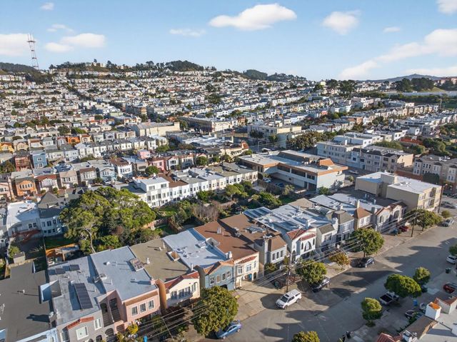 1758 27th Avenue, San Francisco, CA 94122