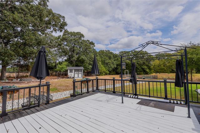 288 Hickory Court, Union Valley, TX 75474