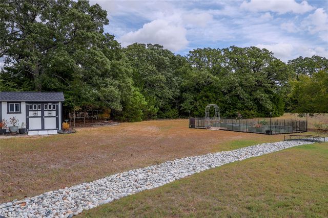288 Hickory Court, Union Valley, TX 75474