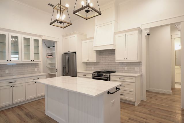 288 Hickory Court, Union Valley, TX 75474