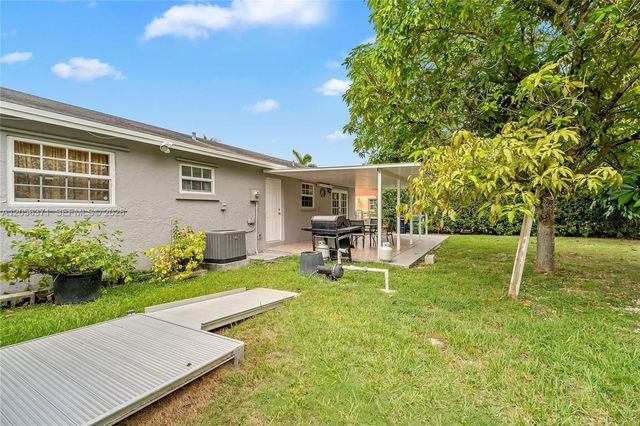 14521 SW 297th Street, Homestead, FL 33033