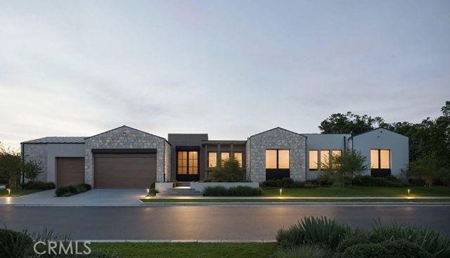 1900 Altura, Corona Del Mar, CA 92625