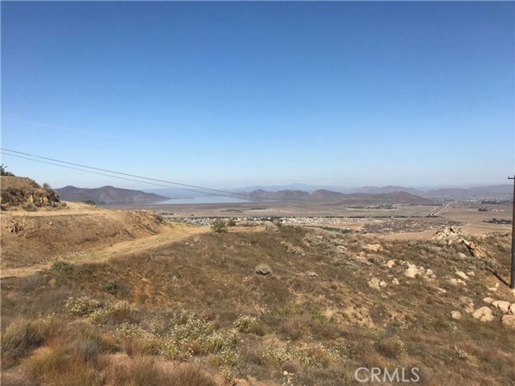 42223 Gibbel Road, Hemet, CA 92543