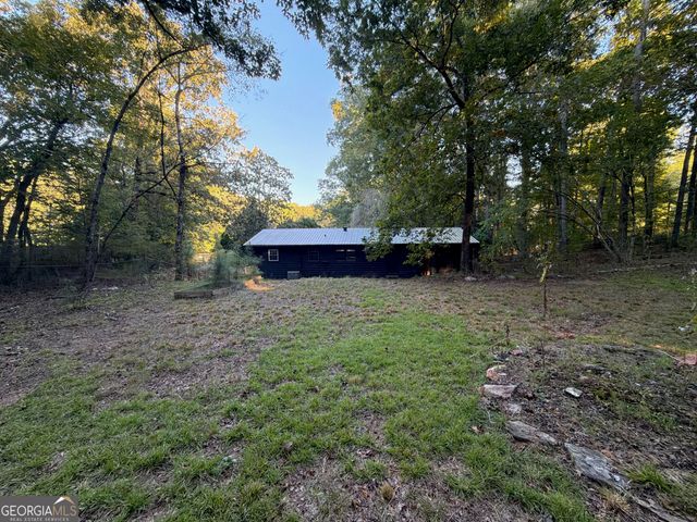 3175 Wallace Lake Road, Douglasville, GA 30135