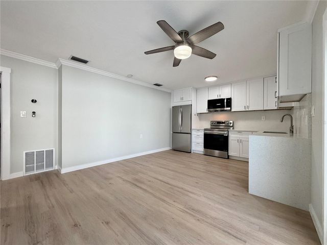 13299 3RD STREET E S, Madeira Beach, FL 33708
