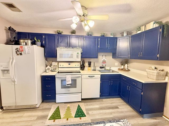 5442 Bluesky Drive, Green Twp, OH 45247