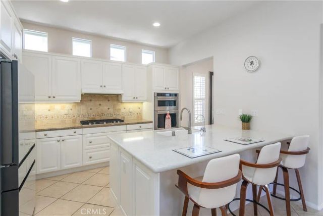 23734 Mahogany Court, Valencia, CA 91354