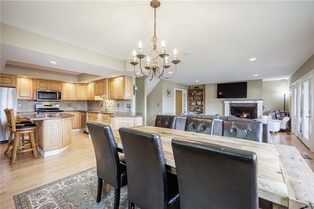 10 Mountain Ash Trail, Webster, NY 14580