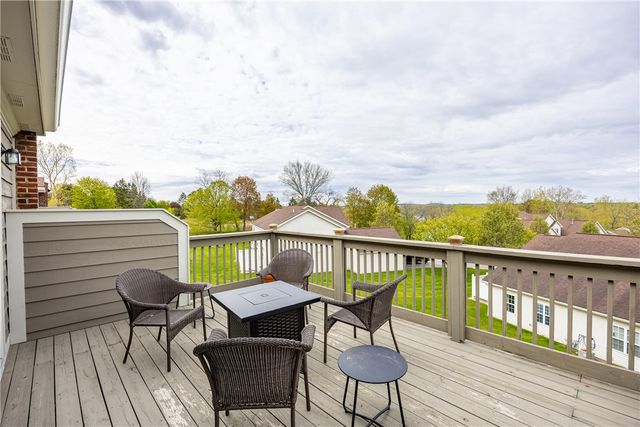 10 Mountain Ash Trail, Webster, NY 14580