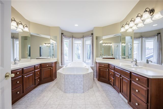 10 Mountain Ash Trail, Webster, NY 14580
