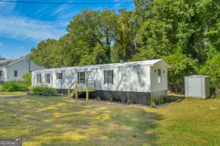 361 Price Street, Statham, GA 30666