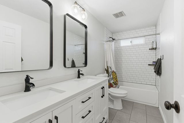 5107 S Madelia St, Spokane, WA 99223