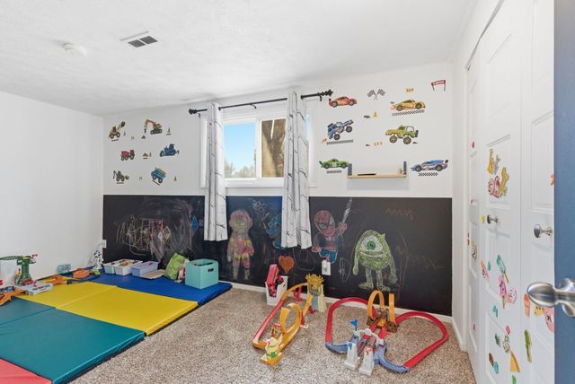 5107 S Madelia St, Spokane, WA 99223