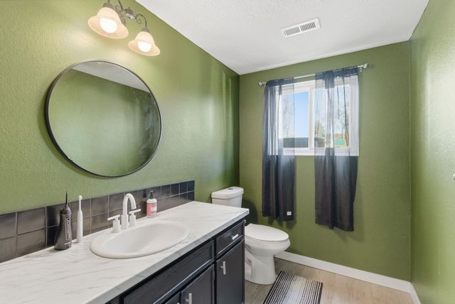 5107 S Madelia St, Spokane, WA 99223