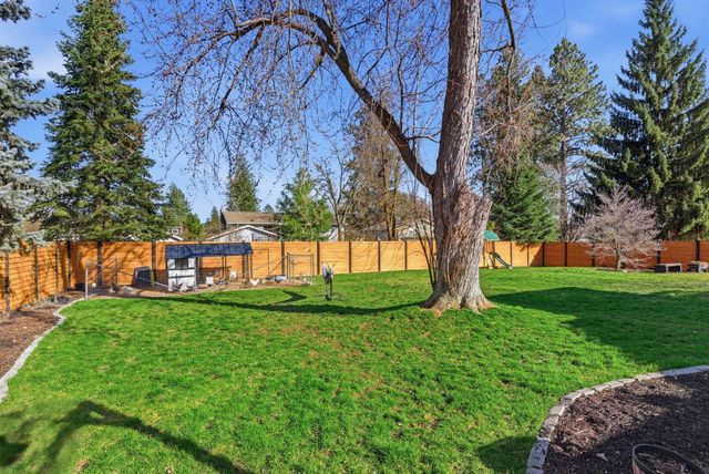5107 S Madelia St, Spokane, WA 99223