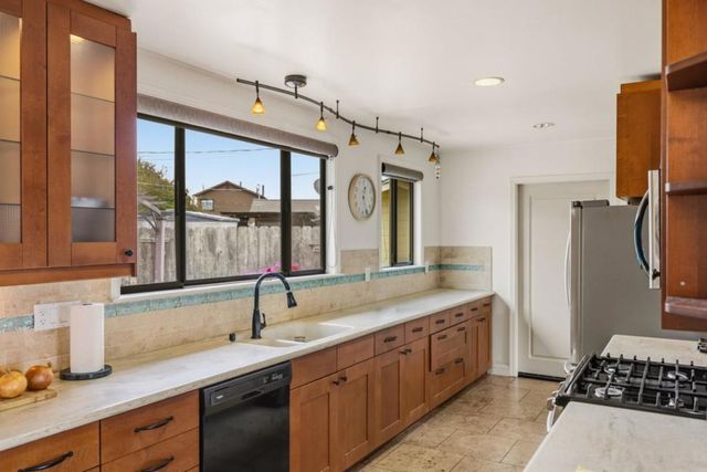264 Maryal Drive, Salinas, CA 93906
