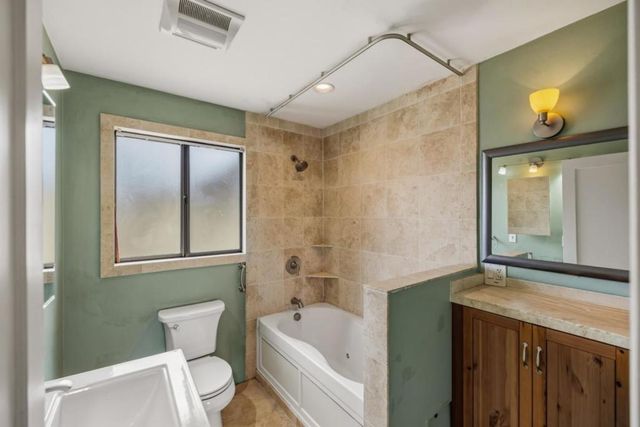 264 Maryal Drive, Salinas, CA 93906