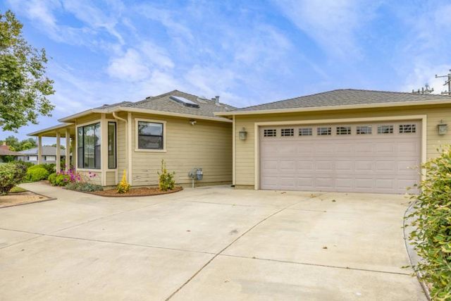 264 Maryal Drive, Salinas, CA 93906