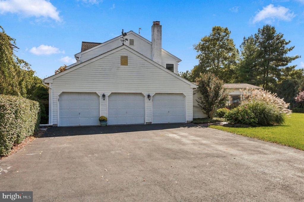 3004 STUART WAY #, LANSDALE, PA 19446 — photo 5