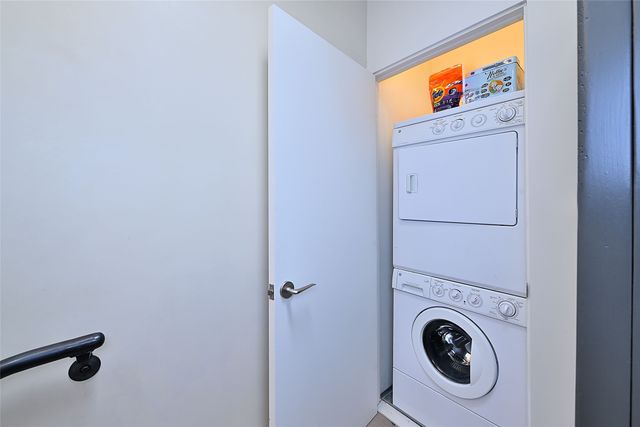 211 Callecita Place A, Santa Fe, NM 87501