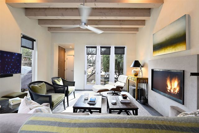 211 Callecita Place A, Santa Fe, NM 87501