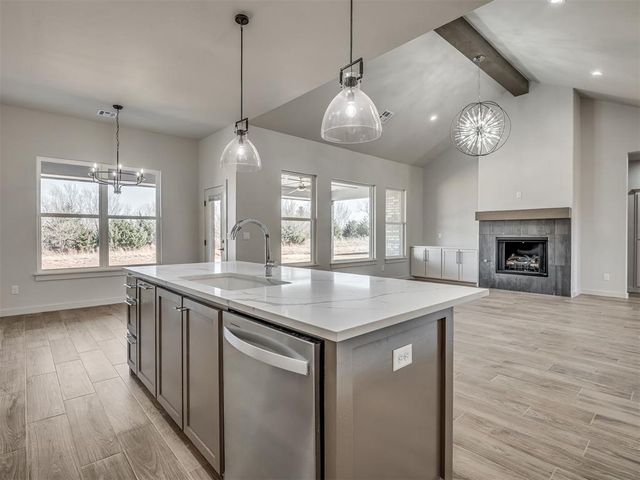 1852 Cattle Drive, Guthrie, OK 73044