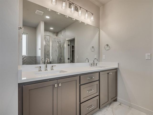 1852 Cattle Drive, Guthrie, OK 73044