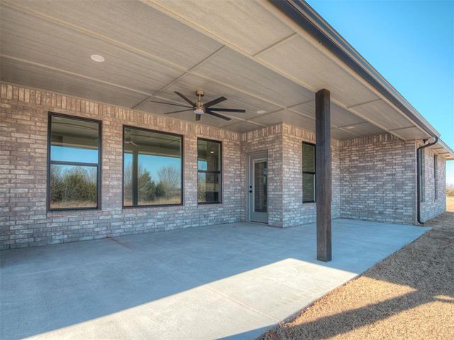 1852 Cattle Drive, Guthrie, OK 73044