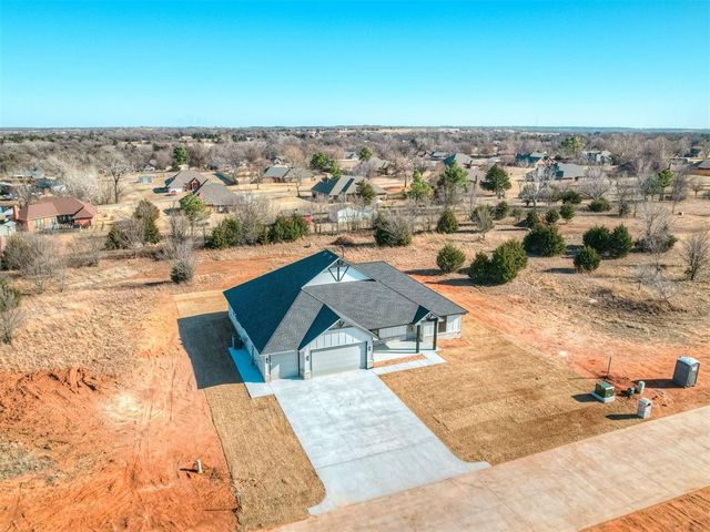 1852 Cattle Drive, Guthrie, OK 73044