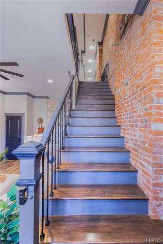 2348 Hickory Street, St Louis, MO 63104