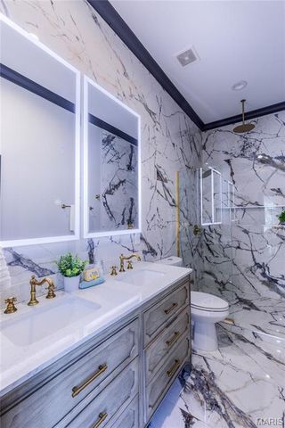 2348 Hickory Street, St Louis, MO 63104