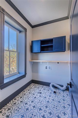 2348 Hickory Street, St Louis, MO 63104