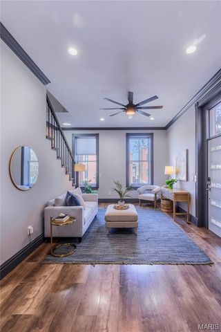 2348 Hickory Street, St Louis, MO 63104