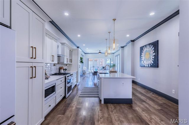 2348 Hickory Street, St Louis, MO 63104