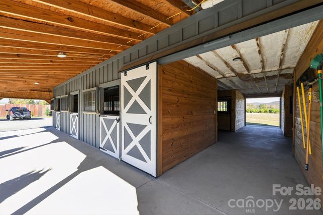 261 & 277 Bent River Farm Road, Pisgah Forest, NC 28768