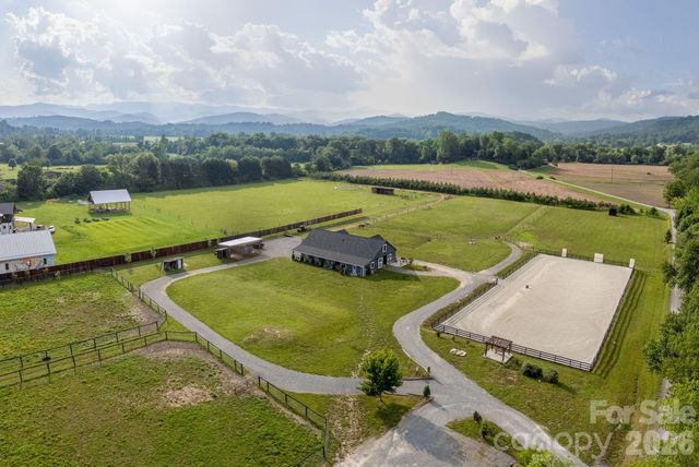 261 & 277 Bent River Farm Road, Pisgah Forest, NC 28768