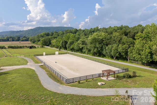 261 & 277 Bent River Farm Road, Pisgah Forest, NC 28768