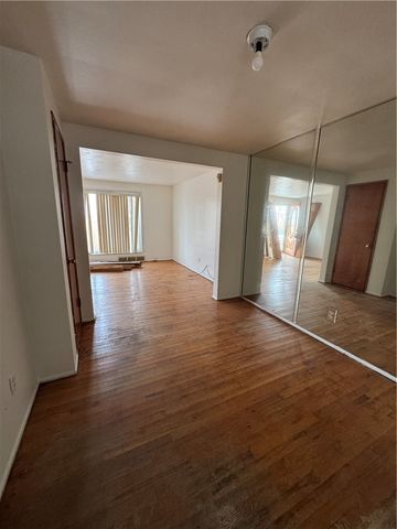 149 Eastminster Dr, Verona, PA 15147