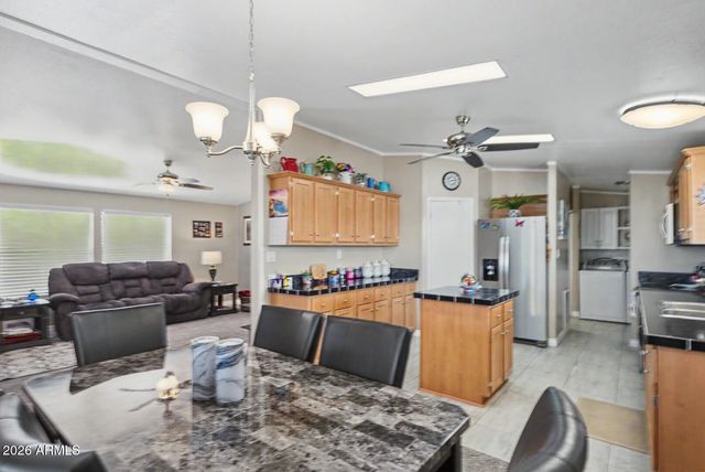 201 S GREENFIELD Road 211, Mesa, AZ 85206