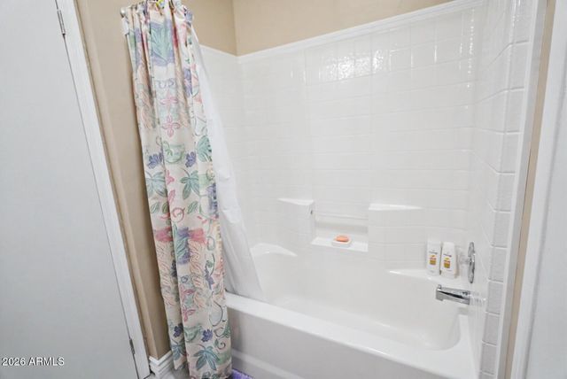 201 S GREENFIELD Road 211, Mesa, AZ 85206