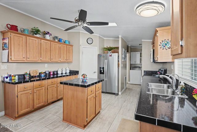 201 S GREENFIELD Road 211, Mesa, AZ 85206