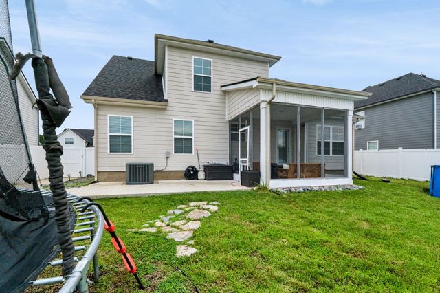 404 Tramore Dr, Smyrna, TN 37167