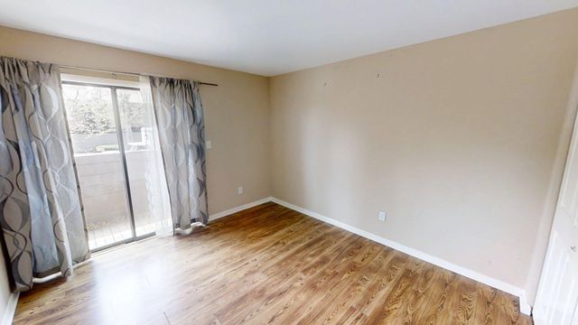 750 Shaker Drive 515, Lexington, KY 40504