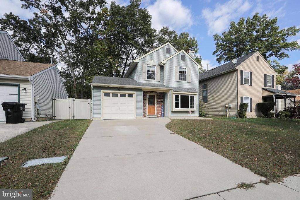 16 BROOKVIEW DR, Atco, NJ 08004