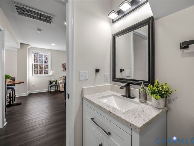 223 S West St, Petersburg, VA 23803