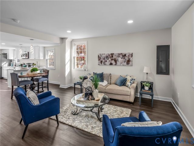 223 S West St, Petersburg, VA 23803